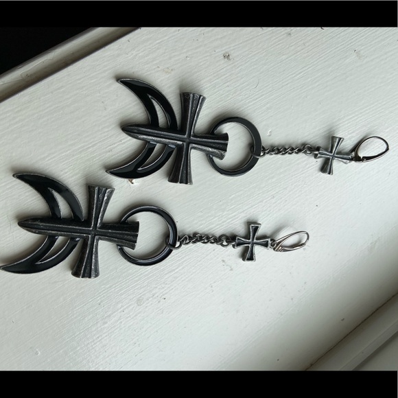 Killstar earrings - Picture 2 of 4